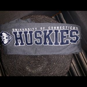 UConn joggers